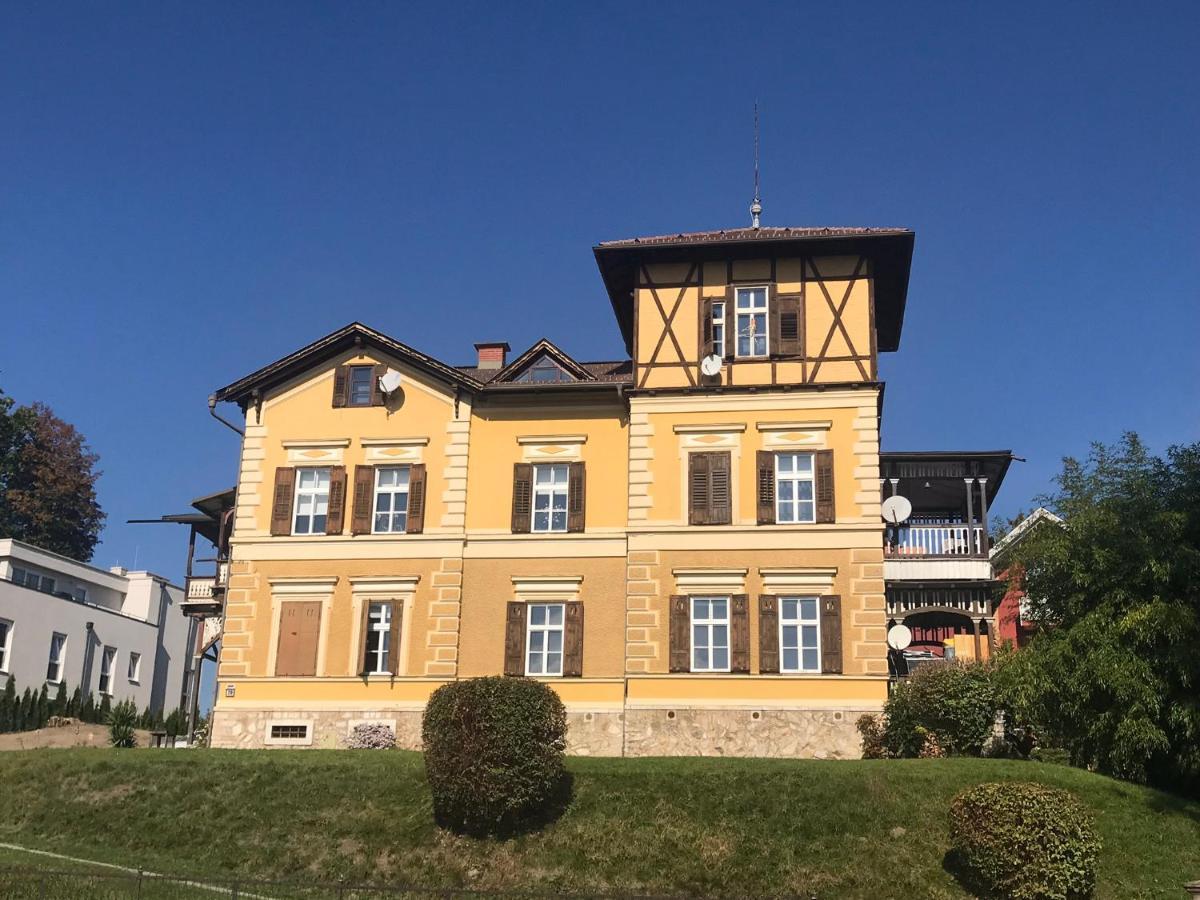 Historische Villa Velden Im Zentrum Velden am Woerthersee Exterior photo